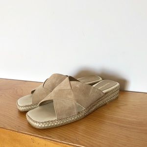 Hush Puppies - Vintage 2002 Leather Slide Sandal